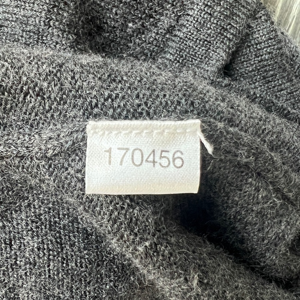 Ann Taylor Faux Wrap pullover V-neck sweater. Gray size XS - Picture 8 of 8